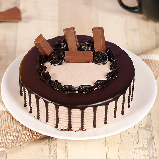 Baking Bond Kitkat Cake